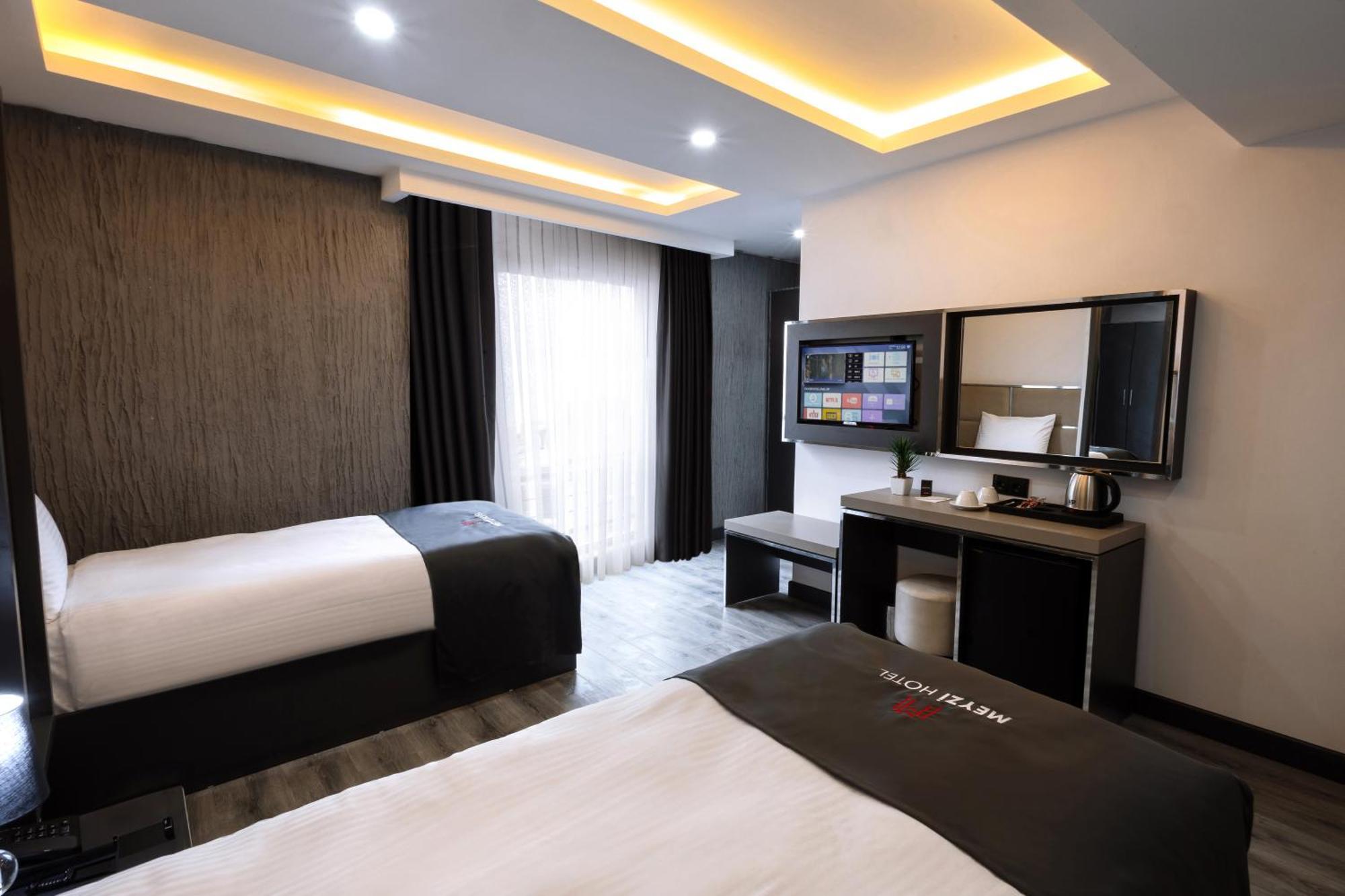 Meyzi Hotel Istanbul Exterior photo